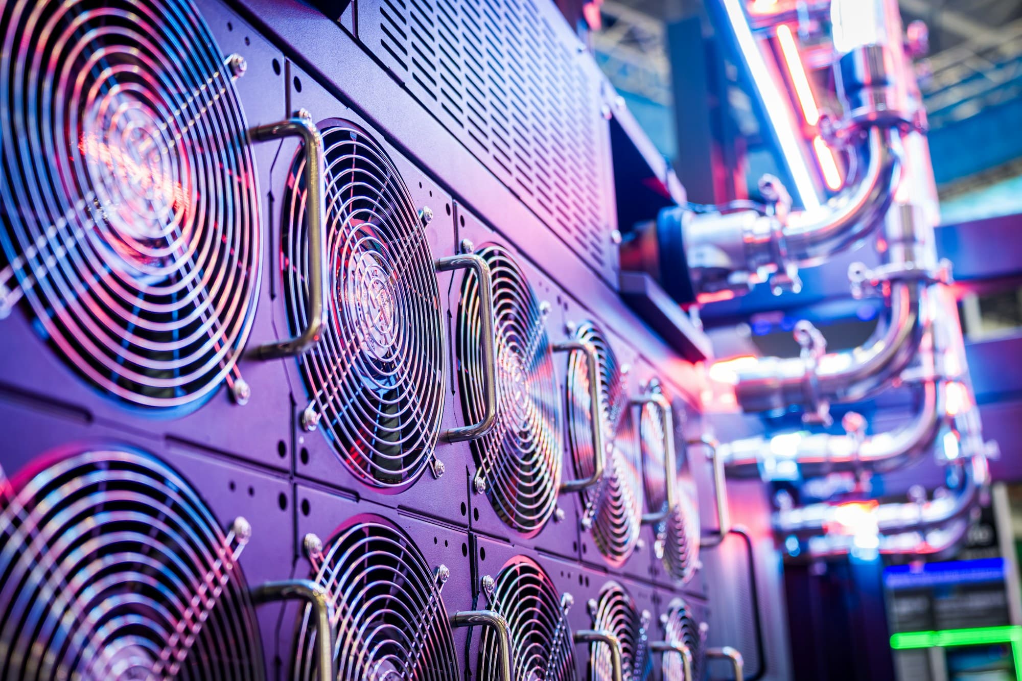 Server cooling fans in a data centre
